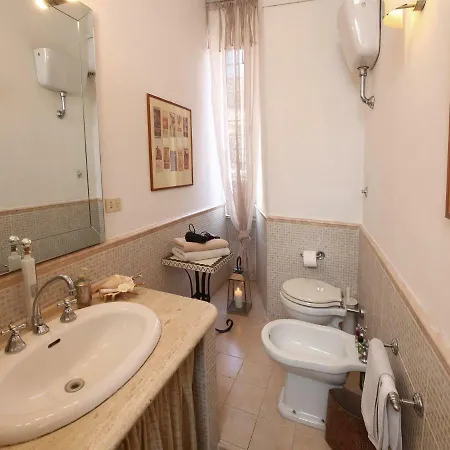 Georgia Hill Bed & Breakfast *